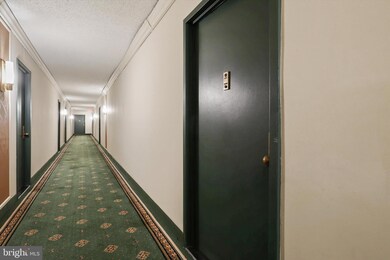 Skyline Plaza unit 2008S, Baileys Crossroads, VA 22041 - photo 6