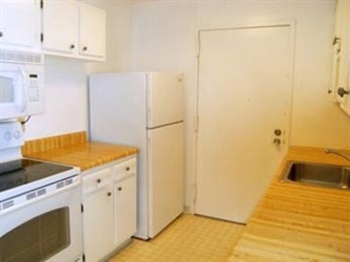 7 Village Way unit 7, Natick, MA 01760 - photo 5