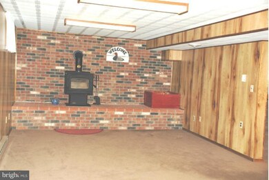 7638 Kemp Ln, Frederick, MD 21702 - photo 7