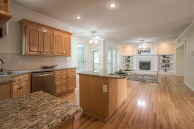Kitchen open to Family Room!