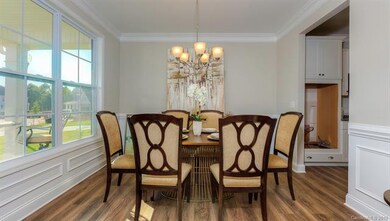 Dining Room - Lots of natural light - 