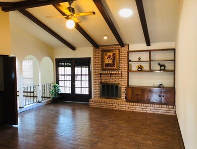 11329 Tom Ulozas Dr, El Paso, TX 79936 - photo 3