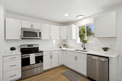 738 N 835 W, Orem, UT 84057 - photo 7