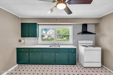 195 Osborn St, Keyport, NJ 07735 - photo 7