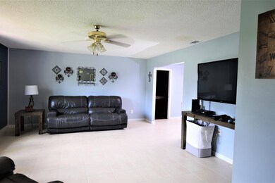 Living Room 002