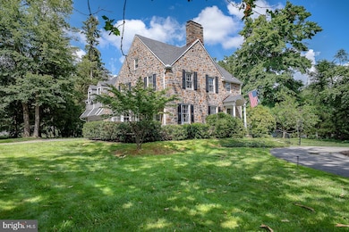 541 W Beechtree Ln, Wayne, PA 19087 - photo 4