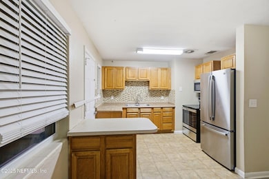 1706 Sprinkle Dr, Jacksonville, FL 32211 - photo 7