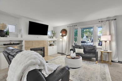 814 E 32nd Ave, Spokane, WA 99203 - photo 4