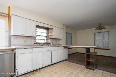 106 N 8th Street-15