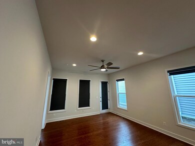 42866 Beaver Crossing Square, Ashburn, VA 20148 - photo 5