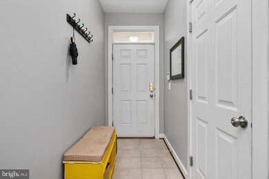 217 Shamrock Dr unit 3128, Stafford, VA 22556 - photo 7