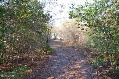 2.4964BloomfieldRdDriveway