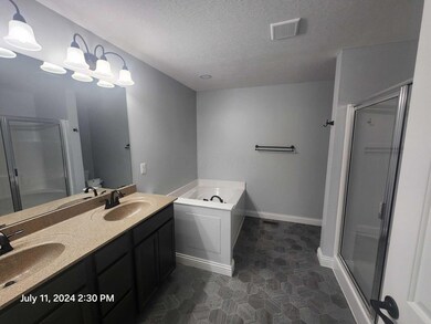 796 Edgehill Dr, Logan, OH 43138 - photo 4