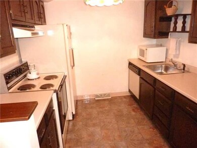 Kitchen. The kitchen is very functional and comes 