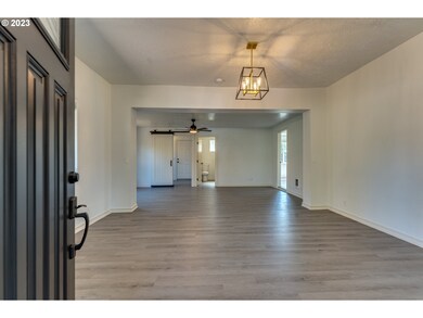 148 SW Jefferson St, Sheridan, OR 97378 - photo 6