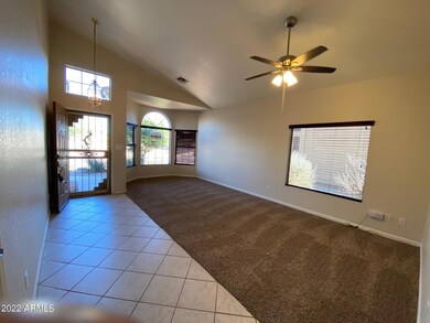979 E Brentrup Dr, Tempe, AZ 85283 - photo 4