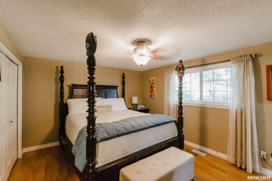 1601 NE Mayview Dr, Albany, OR 97321 - photo 7