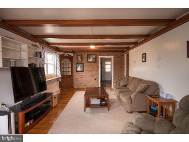 1114 Broadway Blvd, Reading, PA 19607 - photo 3