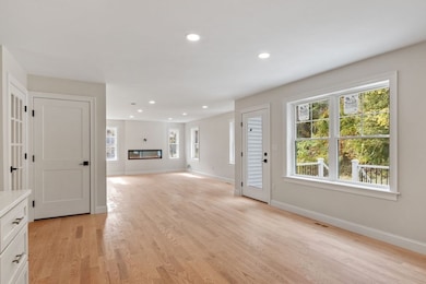 96 Middlesex Ave, Wilmington, MA 01887 - photo 5