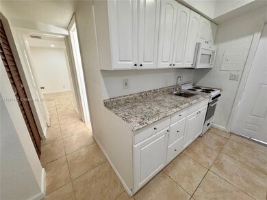 830 SW 6th St unit B, Hallandale Beach, FL 33009 - photo 7
