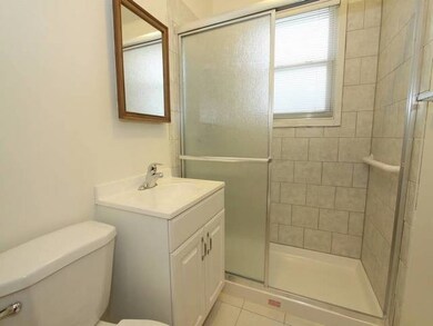 2615 Maple St, Des Plaines, IL 60018 - photo 2