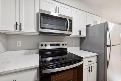 4753 Spring Cir, Minnetonka, MN 55345 - photo 7