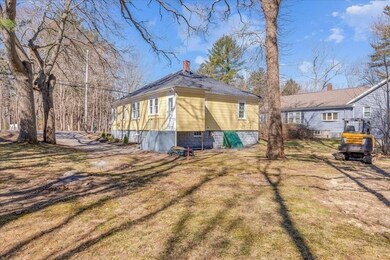 624 State St, Hanson, MA 02341 - photo 4