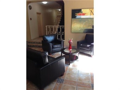 215 30th St unit 19, Miami Beach, FL 33140 - photo 4