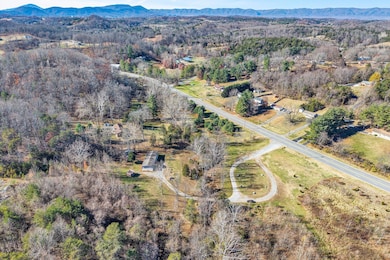 7682 Lee Hwy, Troutville, VA 24175 - photo 6