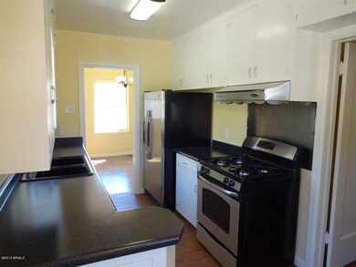 Kitchen- New counter tops & appliances