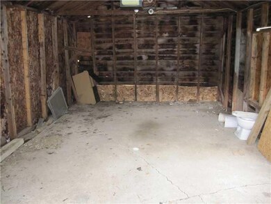 Parking Lot/Garage.