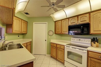 7110 Golden Eagle Ct unit 413, Fort Myers, FL 33912 - photo 6