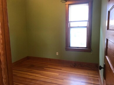 31 Vley Rd unit 2, Schenectady, NY 12302 - photo 6