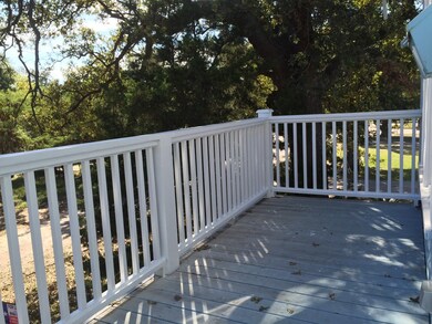 332 Moody St, Houston, TX 77009 - photo 7