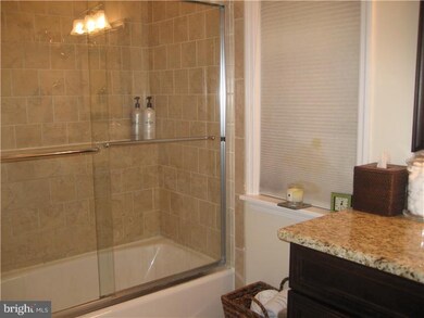 1904 Redwood Ct, Monmouth Junction, NJ 08852 - photo 6