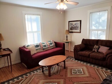 Family or dining room 14'x14'