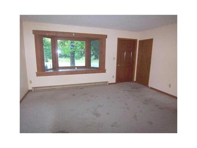 52 Wing St, Lisbon, ME 04252 - photo 5