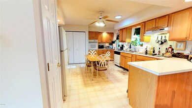 256 Frenchtown Rd, Milford, PA 18337 - photo 6