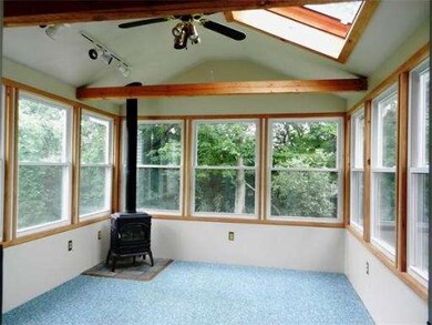 44 Ontario Dr, Hudson, MA 01749 - photo 4