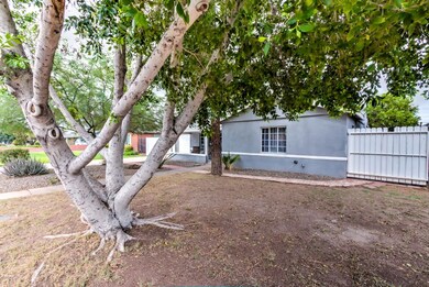1622 W Weldon Ave-3