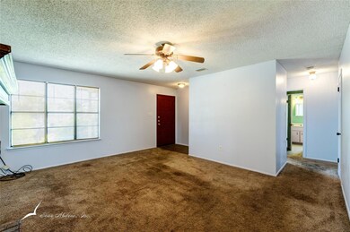 3817 Dana Ct, Abilene, TX 79606 - photo 7