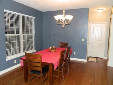 652 N Maplewood Hills Rd, Nixa, MO 65714 - photo 5