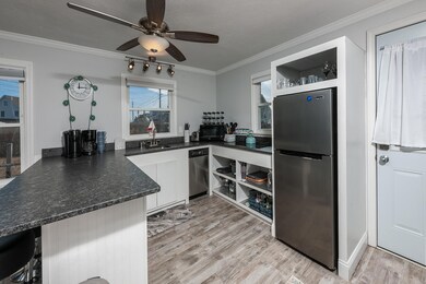 4 Kitchen