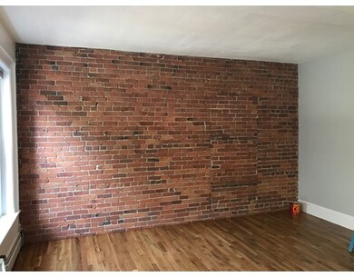 114 Saint Botolph St unit 2, Boston, MA 02115 - photo 4