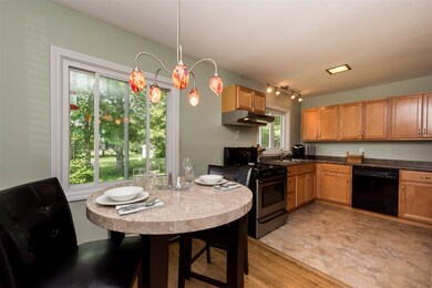 68 Ocean Rd, Portsmouth, NH 03801 - photo 5