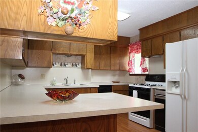 1905 S 12th St, Rogers, AR 72758 - photo 4