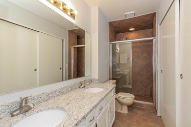 443 Le Parc Cir unit 133, Buffalo Grove, IL 60089 - photo 5