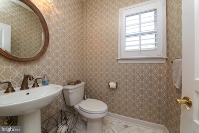 2129 Basswood Dr, Lafayette Hill, PA 19444 - photo 7