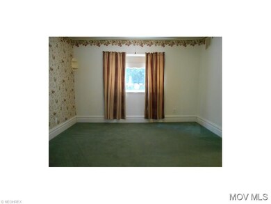 Formal dining toom