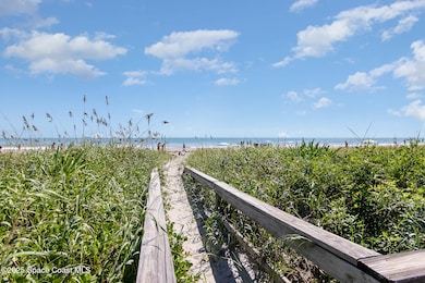 5350 Ocean Beach Boulevard 212